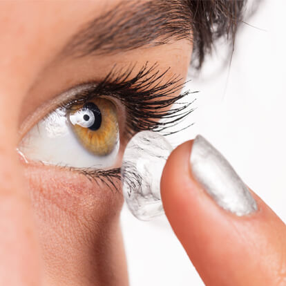 Smarta kontaktlinser håller koll på hälsan