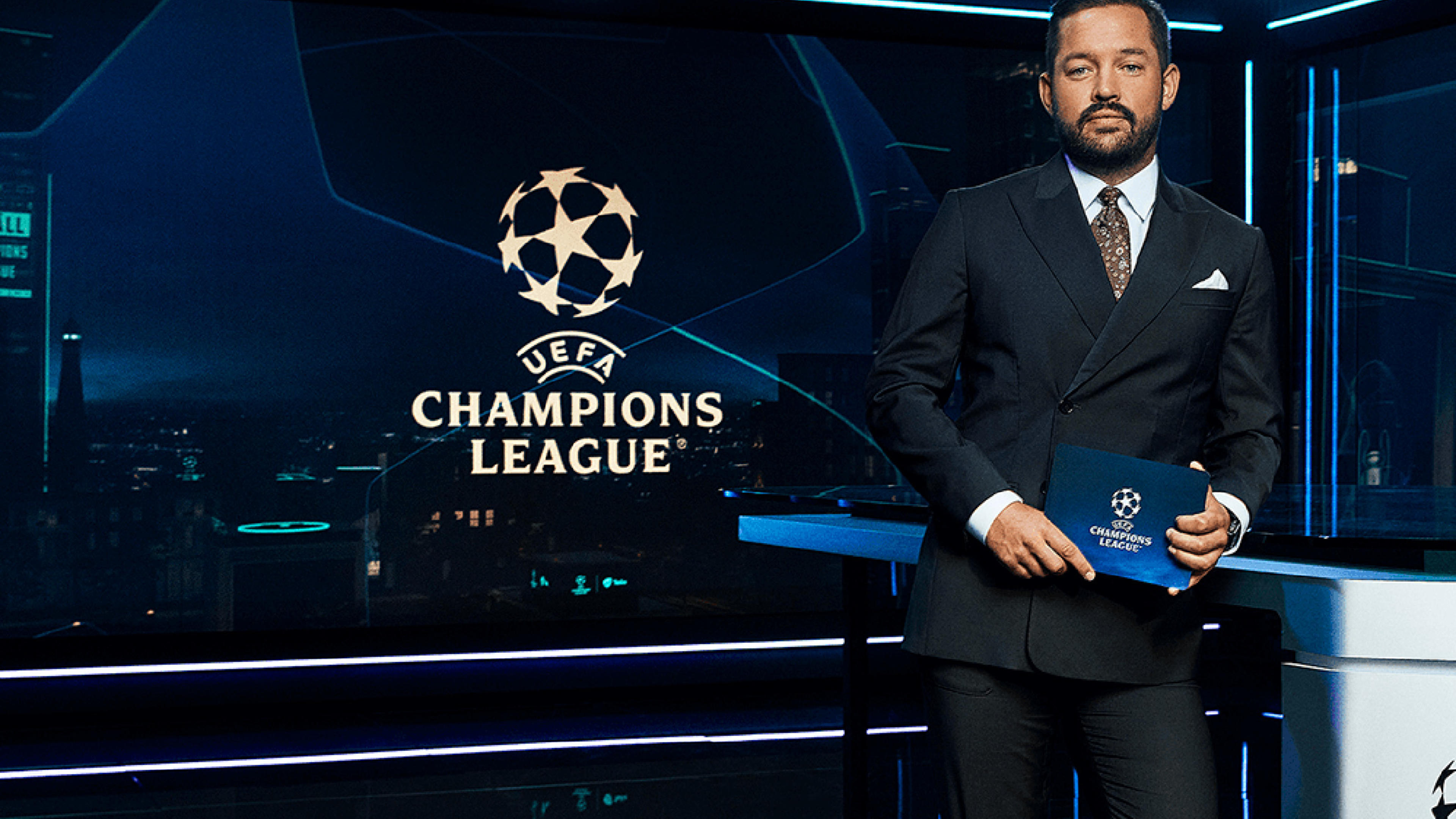 UEFA Champions League experten Gusten Dahlin i TV4 Play UCL-studio.