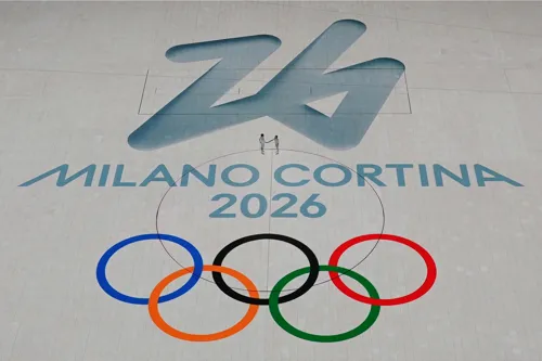 Streama allt från Milano Cortina 2026 med Telia och något av våra sportpaket med sporträttigheterna till vinter-OS där Warner Bros. Discovery äger betalrättigheterna medan TV4 och SVT delar på de fria tv-rättigheterna.